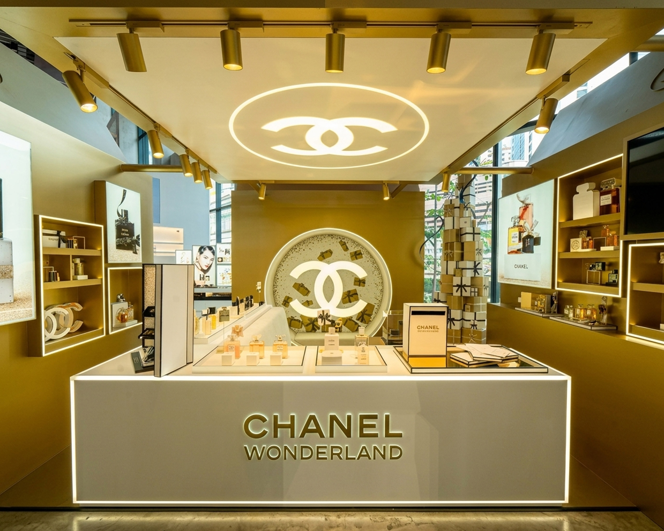 CHANEL